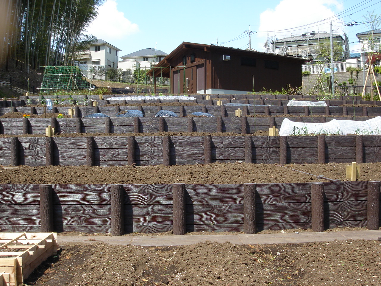 Pwb600d3 三段土留め 鋼管タイプ H 600 製品詳細 リスのプラスチックグループ