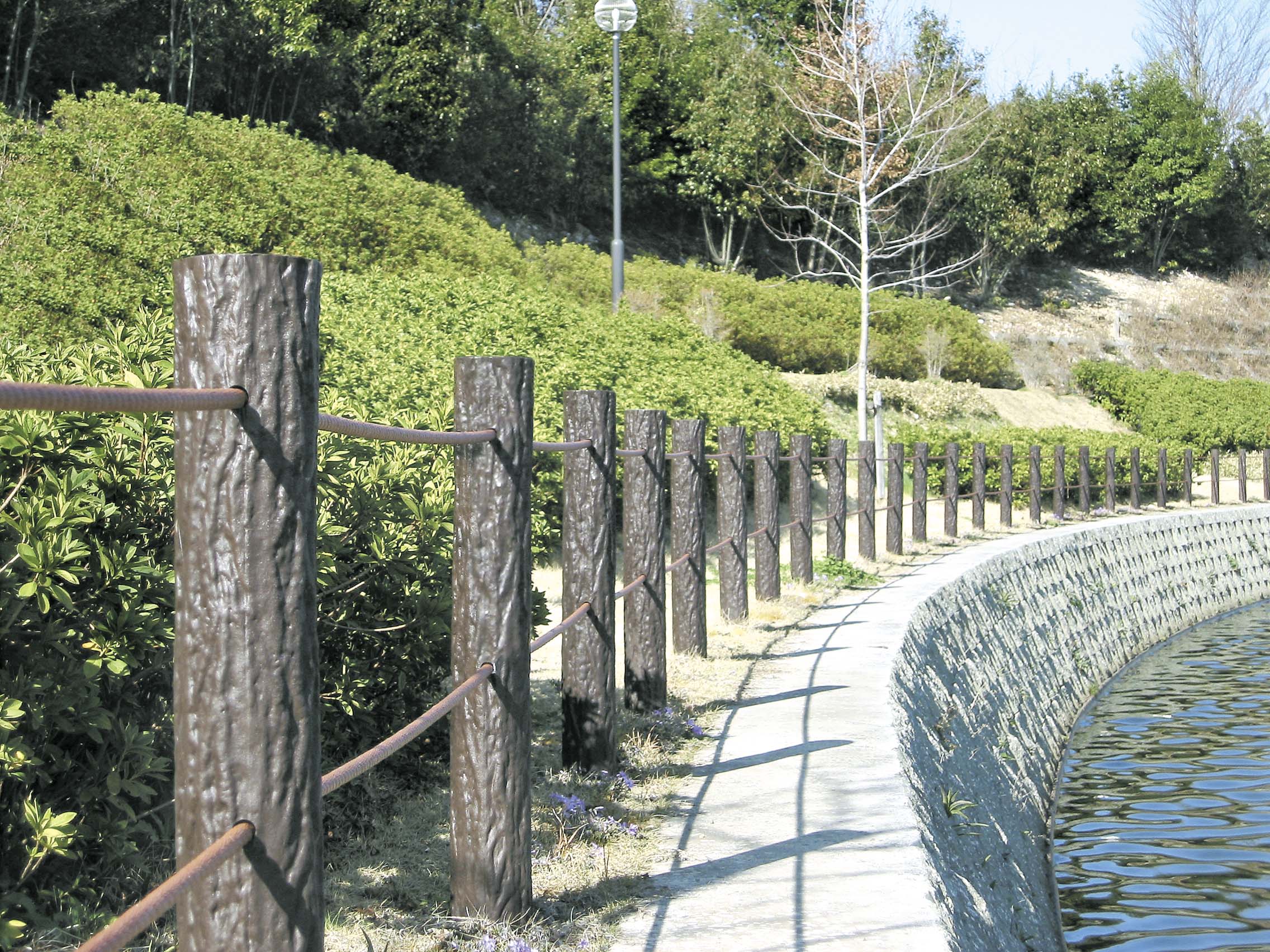 Pwr11h2 二段ロープ柵 丸太 製品詳細 リスのプラスチックグループ