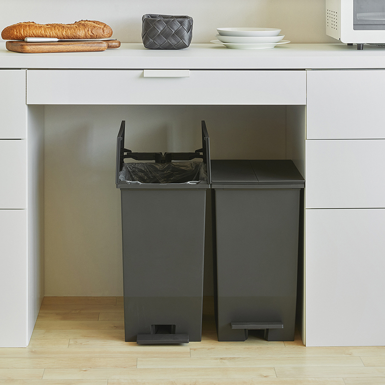 H H 棚下で使えるペダルダストボックス 45l 製品詳細 リスのプラスチックグループ H H 棚下で使えるペダルダストボックス 45l 製品詳細 リスのプラスチックグループ