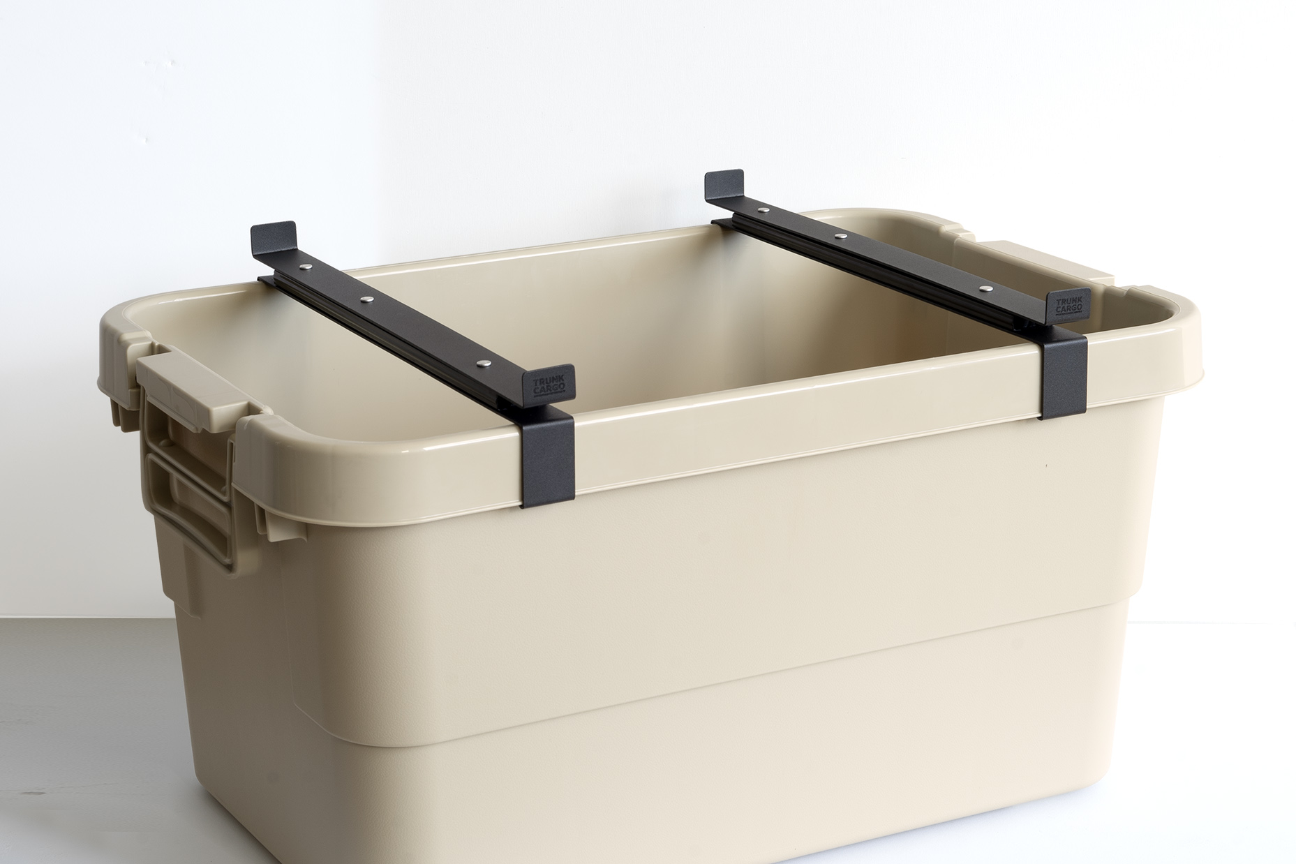 toromiリクエスト商品 トランクカーゴ TO-RAIL｜製品詳細｜リスのプラスチックグループ